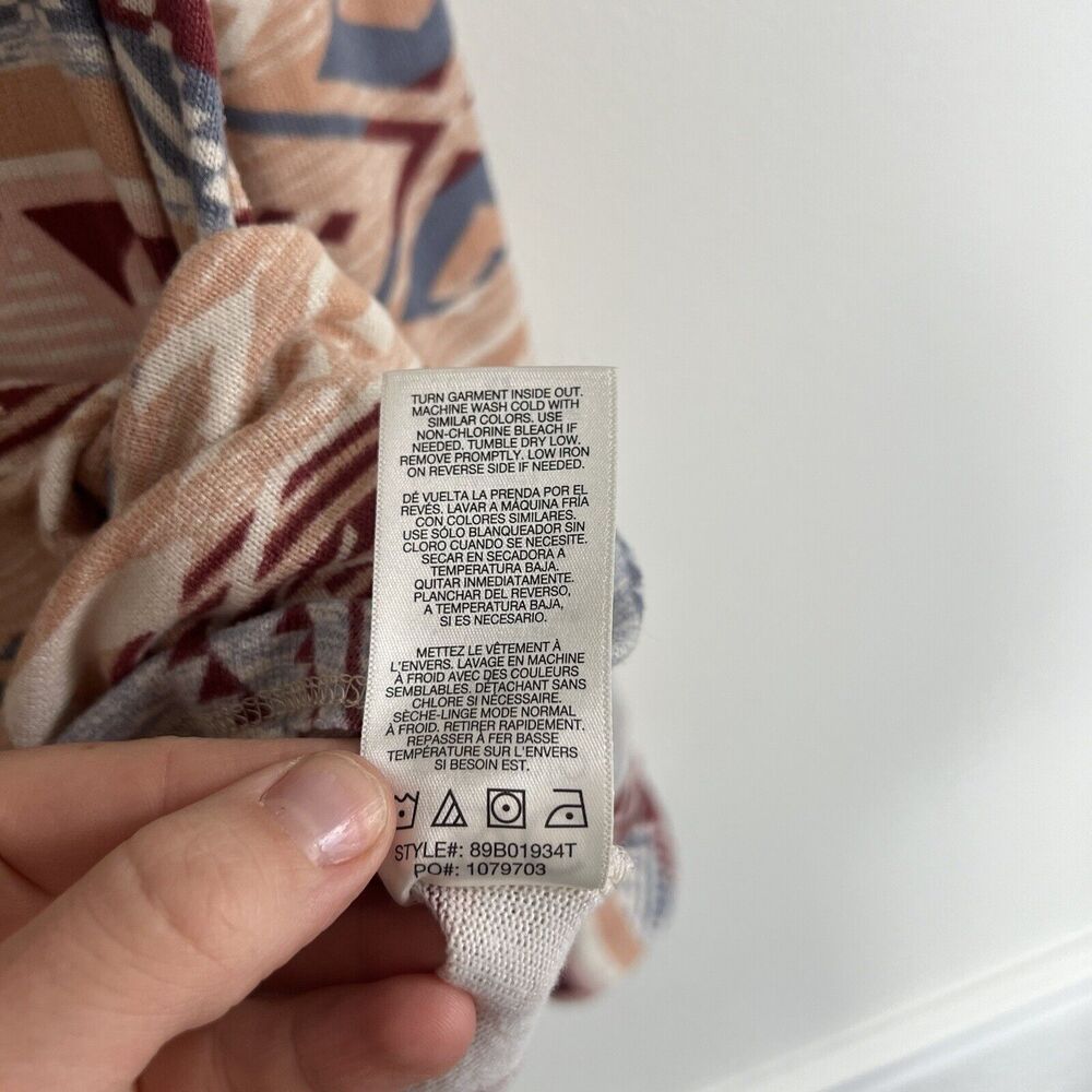 C&C California‎ Women’s Aztec Print Button Down Shirt Size Medium - Picture 4 of 8